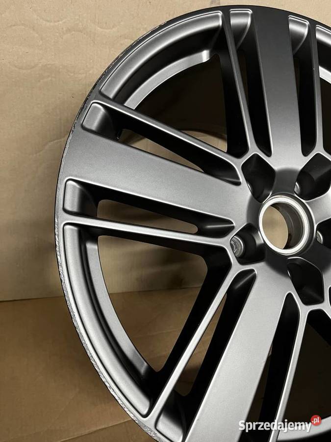 Felga Porsche Panamera 971 115Jx20 ET68