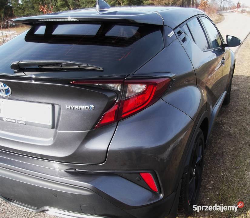 sprzedam Toyota CHR 18 hybryda Motoryzacja Miastko