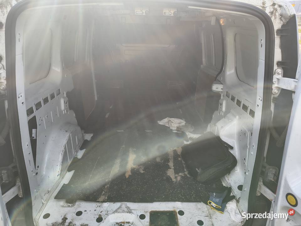 Ford Transit connect long 16200VAT 293000km