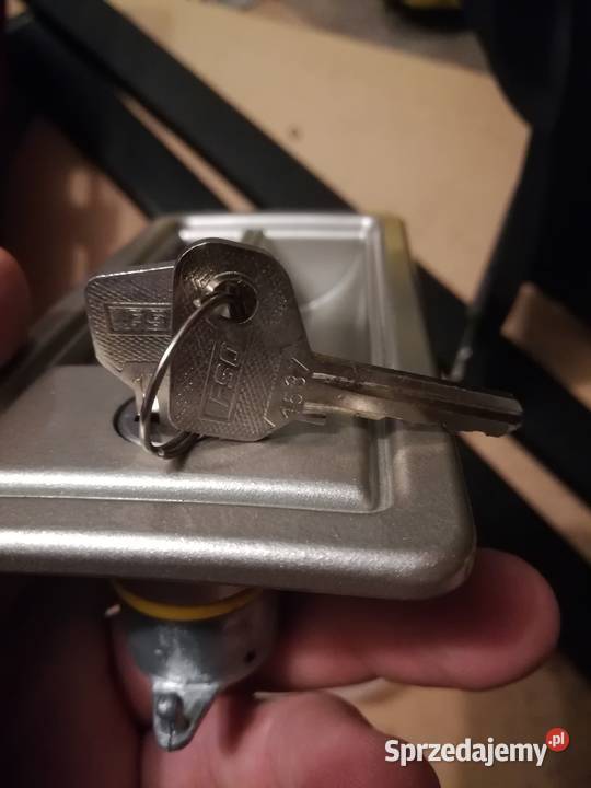 Polonez klamki przod Nowe fsotruck borewicz Pozostałe Suskowola