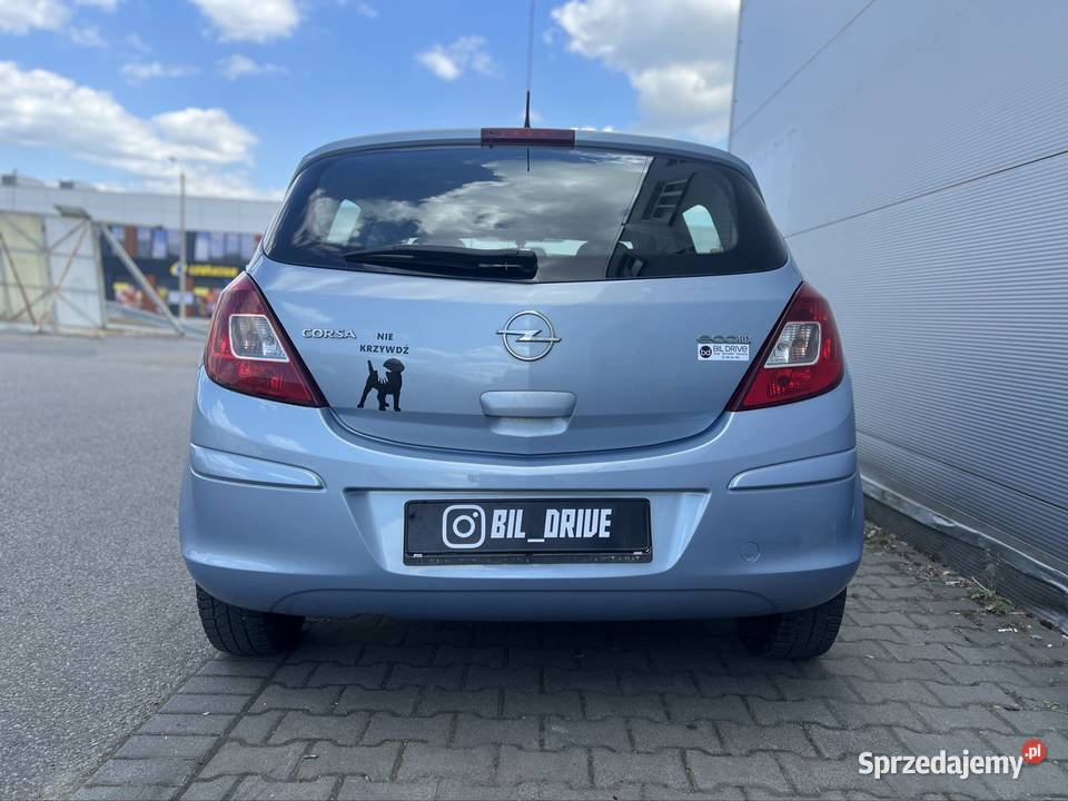 Opel Corsa w stanie 2009 benzyna Hatchback śląskie Bielsko-Biała