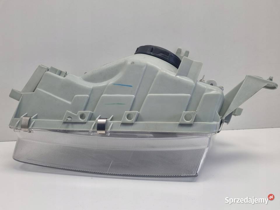 LAMPA PRAWA Mazda 323 BA SEDAN 9598r PRZEDNIA lubelskie Rudka
