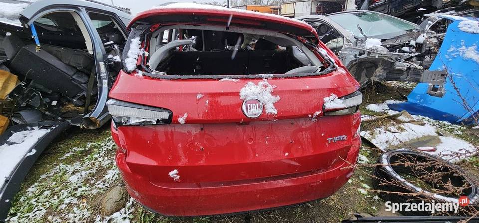PAS TYLNY WANNA FIAT TIPO II KOMBI Pozostałe Lipno sprzedam