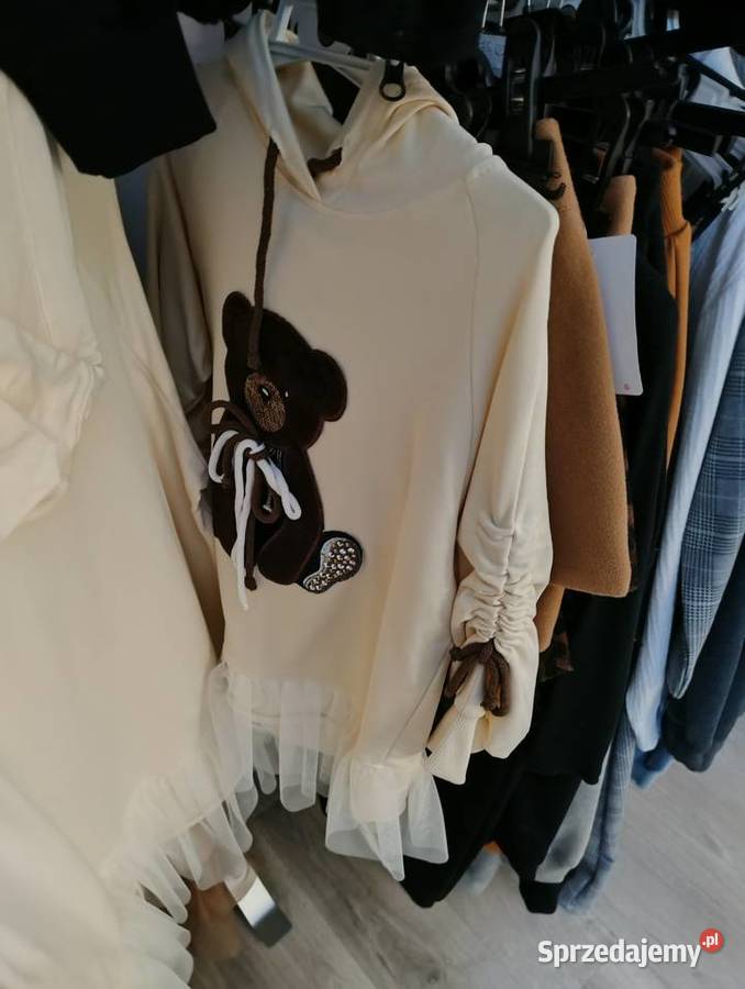 Likwidacja sklepu odzieżowego dziecimłodzieży Rozmiar 110 Gniewkowo