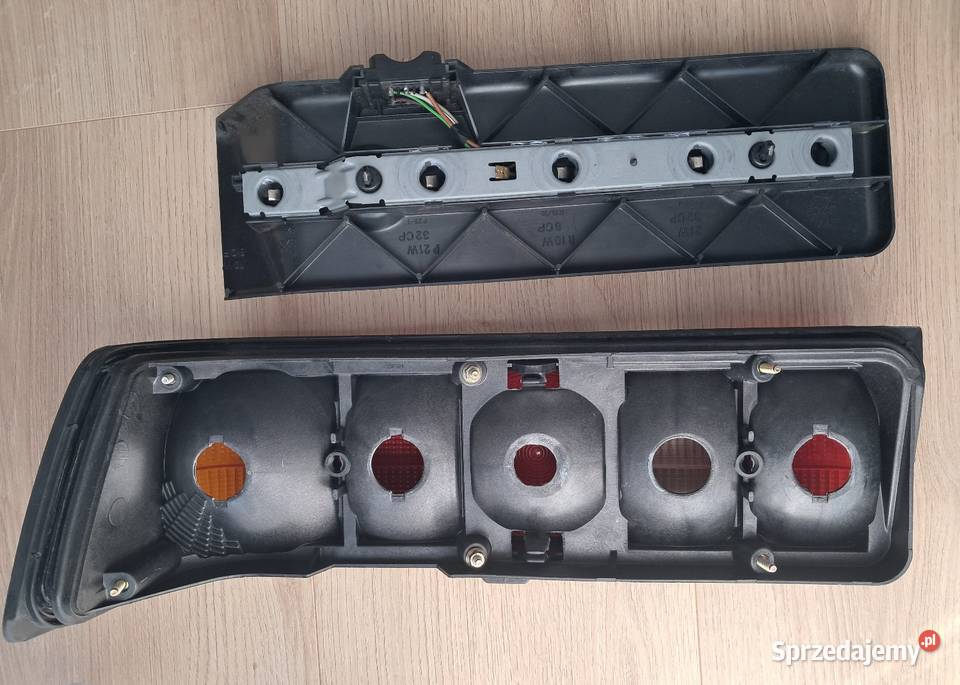 Lampa tylna prawa Mercedes w201RS 131Germany osobowe Kalisz sprzedam