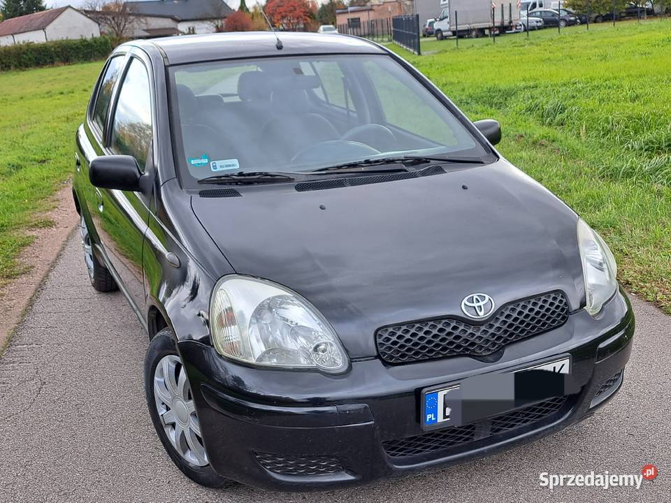 Sprzedam Toyota Yaris 10 benzyna 2000r Lift manualna mazowieckie Żyrardów sprzedam