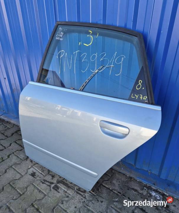 8 DRZWI TYŁ LEWY TYLNE LEWE AUDI A4 B6 SEDAN osobowe Działoszyce
