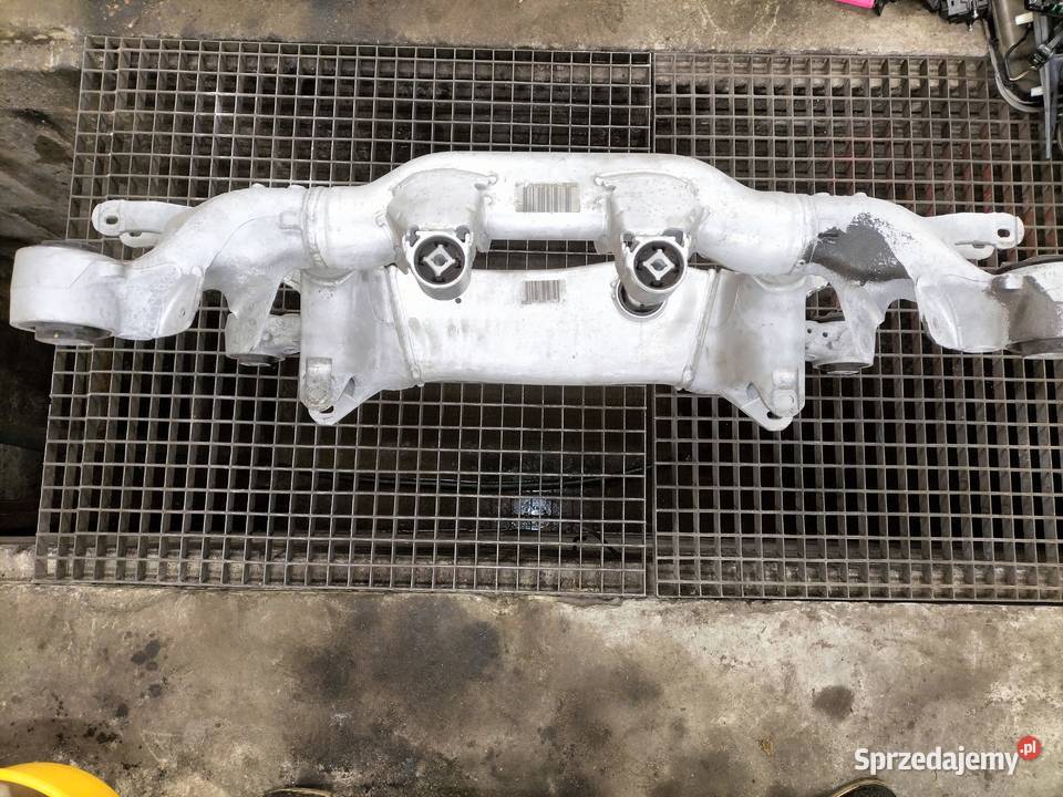 Belka zawieszenia tylnego BMW E60 E61 Mały Poręba