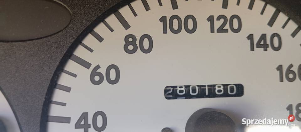 Syndyk sprzeda samochód Toyota Paseo produkcji 280180km Paseo Motoryzacja Radom
