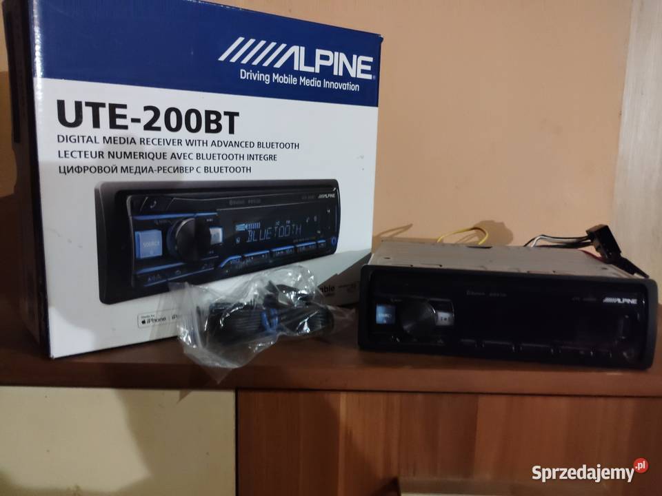 Radioodtwarzacz Alpine 201 BT łódzkie