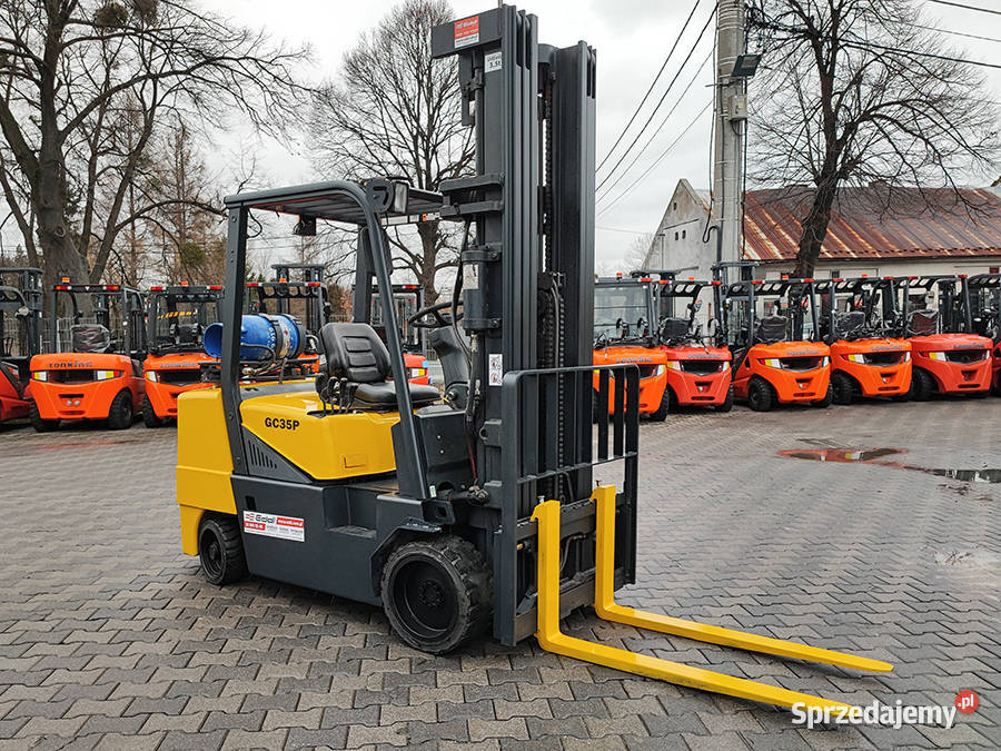 wózek widłowy kompakt Doosan GC35P3 LPG 35 t
