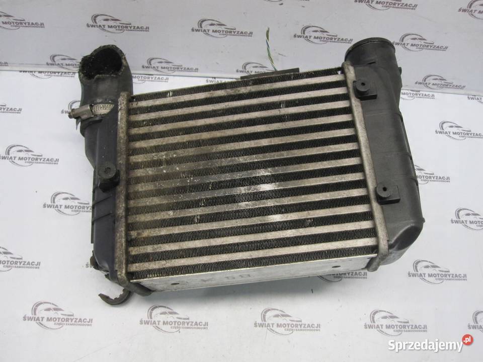 AUDI A4 B7 SLINE 07r intercooler 8E0145805N