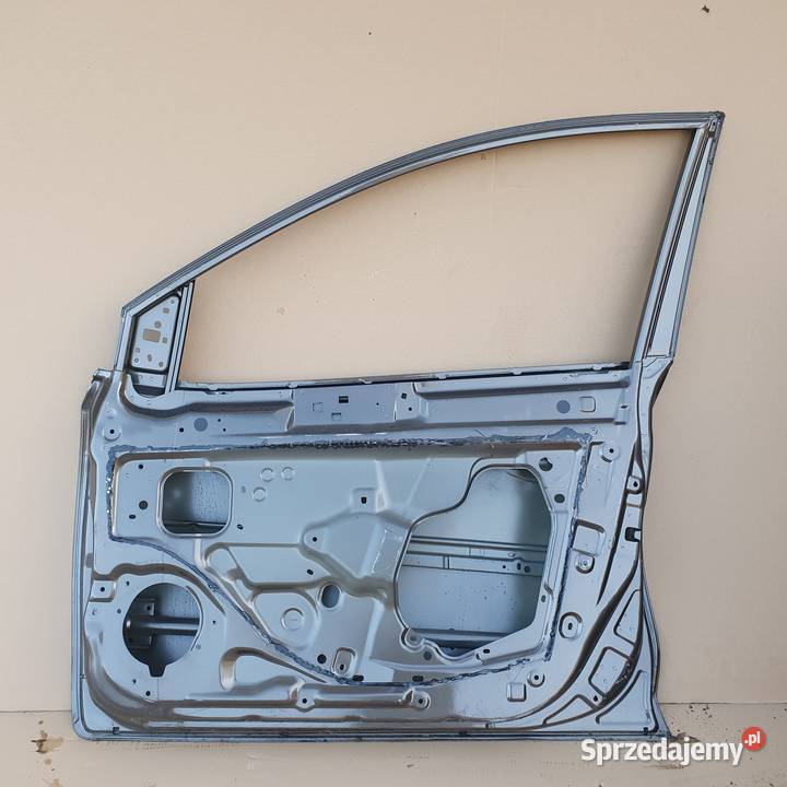 NISSAN PULSAR DRZWI PRAWY PRZÓD części blacharskie lubuskie Bieleń