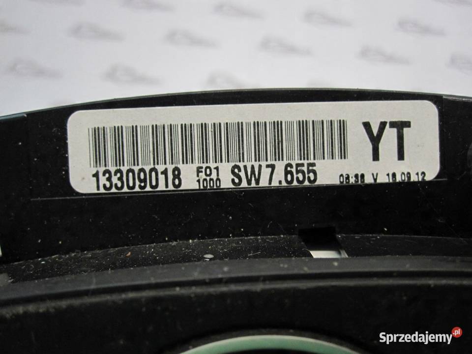 OPEL ZAFIRA B 12r licznik zegary 13309018
