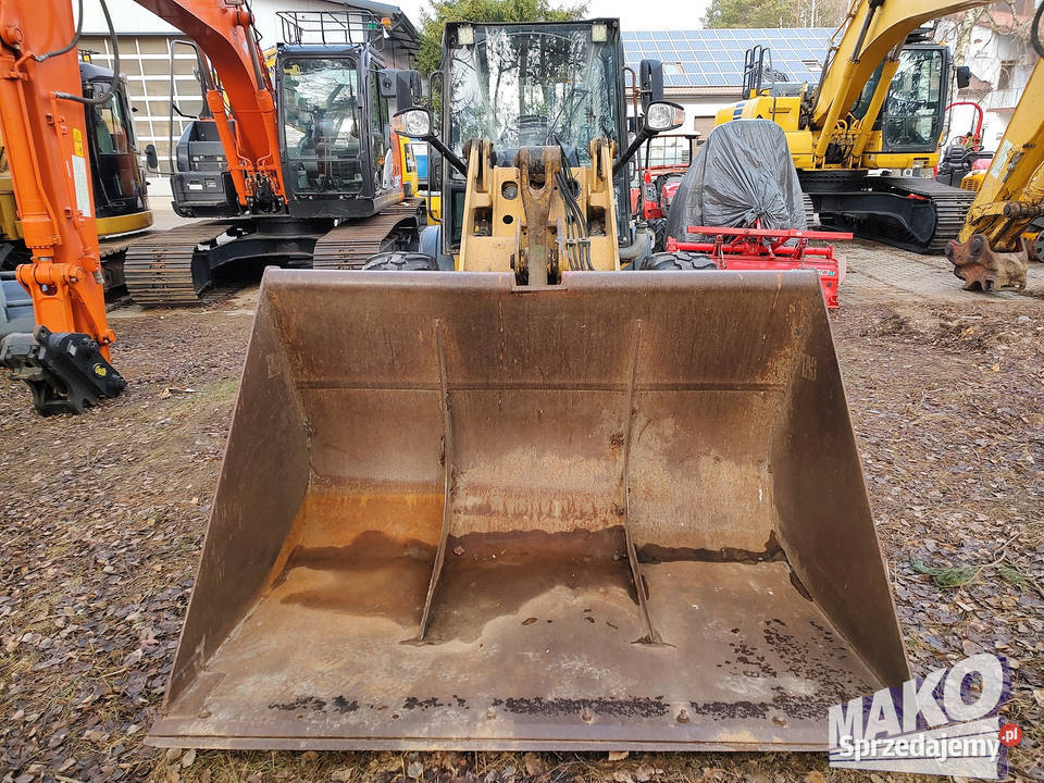 Caterpillar 906M Koła z bieżnikiem 906 H M 908 Rok produkcji 2016 świętokrzyskie Ostrowiec Świętokrzyski