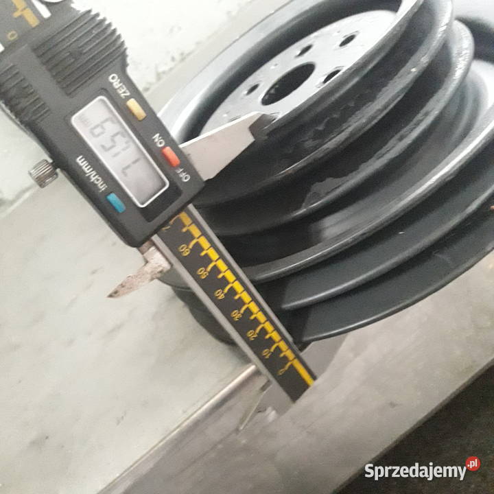Nowe Koło pasowe pompy wody Mercedes 814 1117 śląskie Częstochowa