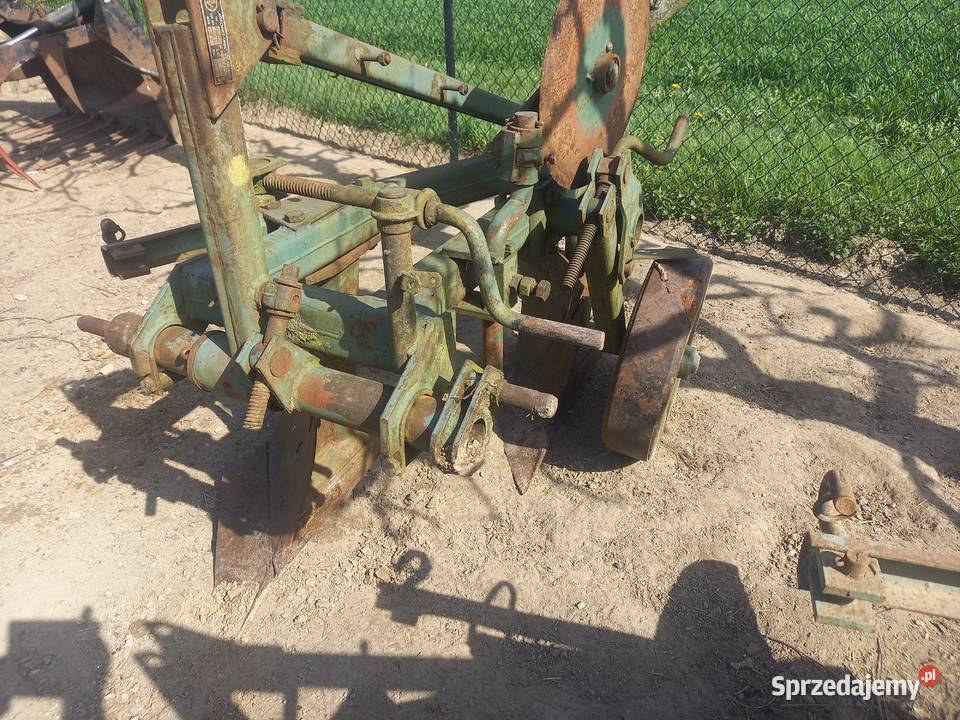 Agregat uprawowy 3m Pługi 32 sprzedam