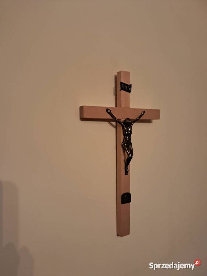 Krzyżyk drewniany z figurką Chrystusa do Kraków