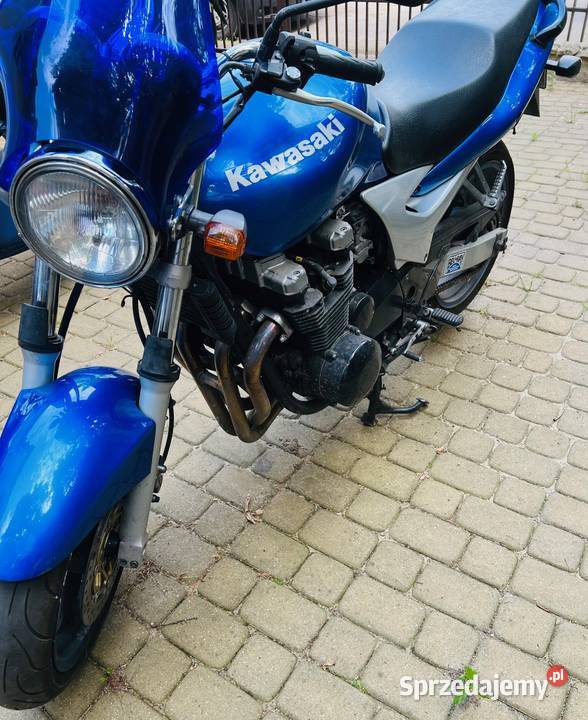 KAWASAKI ZR7 naked 1999 super stan bezwypadkowy Motoryzacja Warszawa