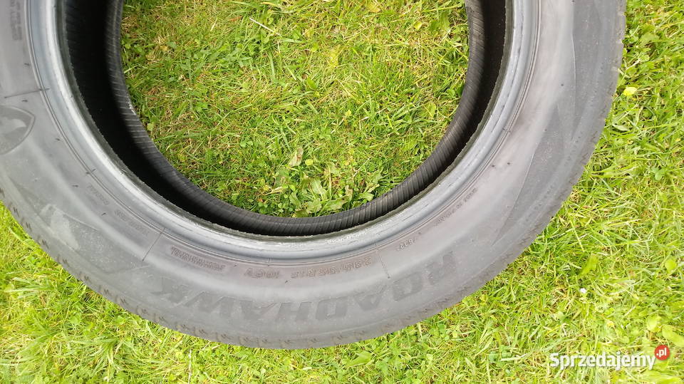 Opony 23555 R18 4 całoroczne Wałcz sprzedam