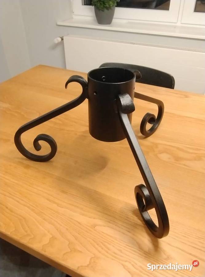 Stojak choinkowy kuty klasyczny czarny kuty