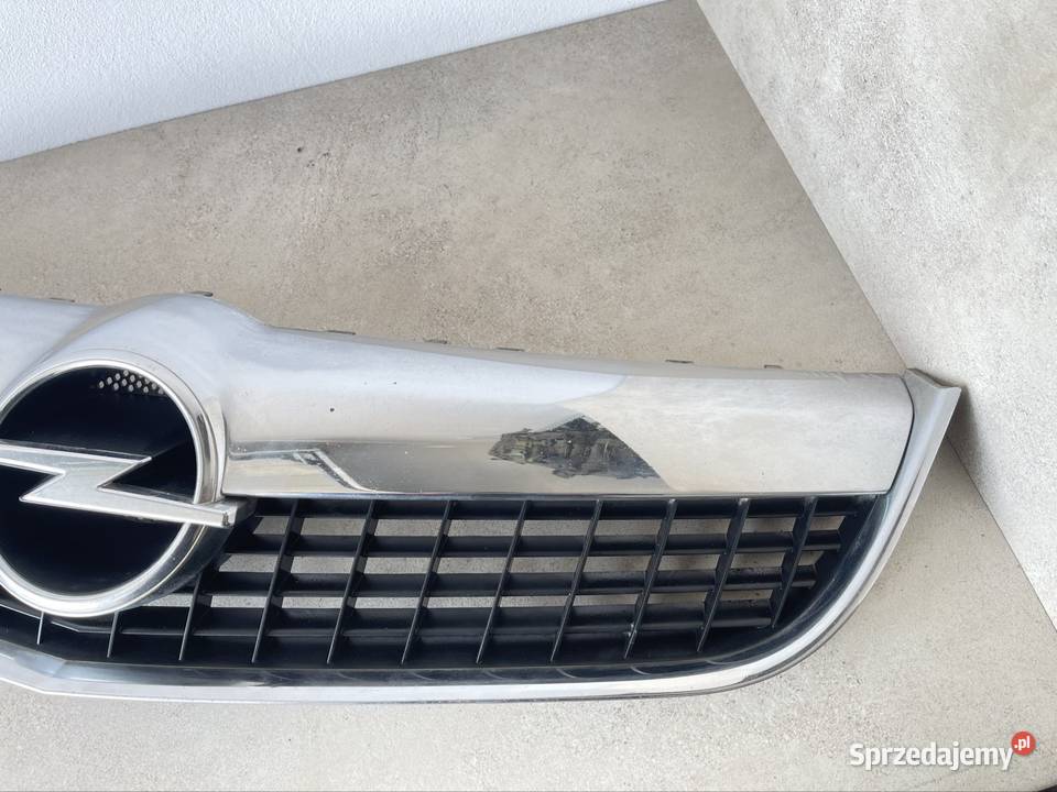Opel Vectra C lift grill przedni atrapa Karoseria Chełm