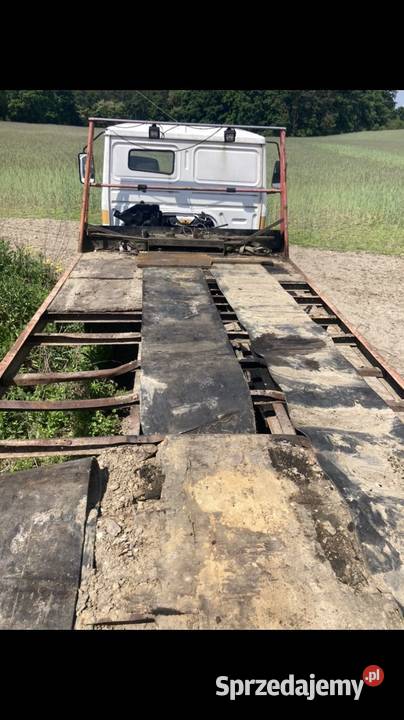 Autolaweta ciężarowa samochód specjalny laweta Wołów sprzedam
