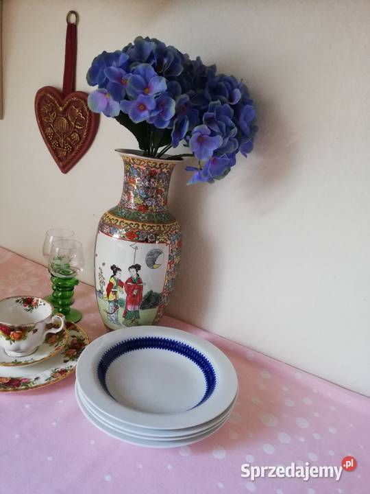 Talerze obiadowe biało kobaltowa porcelana Gorlice