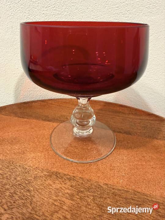 Śliczna Rubinowa szklana patera Cybinka