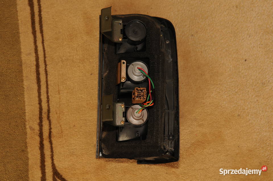 Patrol Y61 lampa OEM oryginał lampy tylne lubelskie Lublin