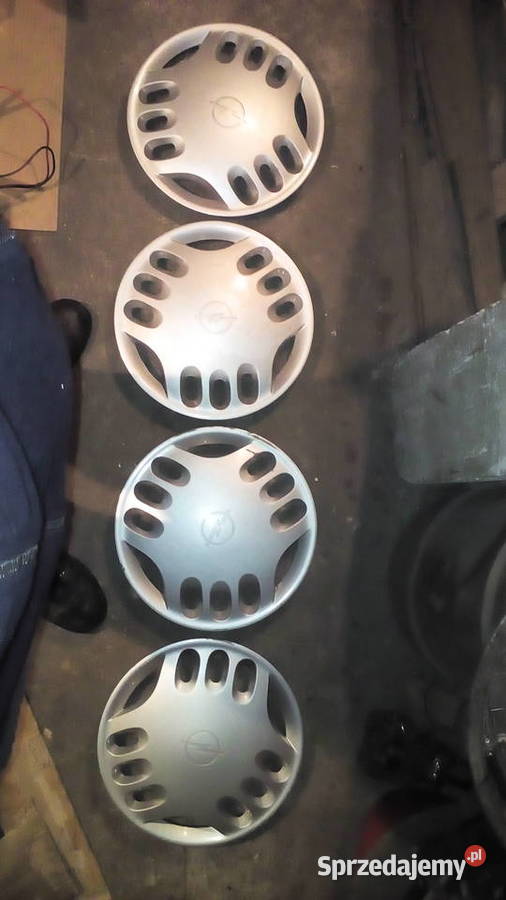 Oryginalne kołpaki na koła do Opla Astry F Snopków