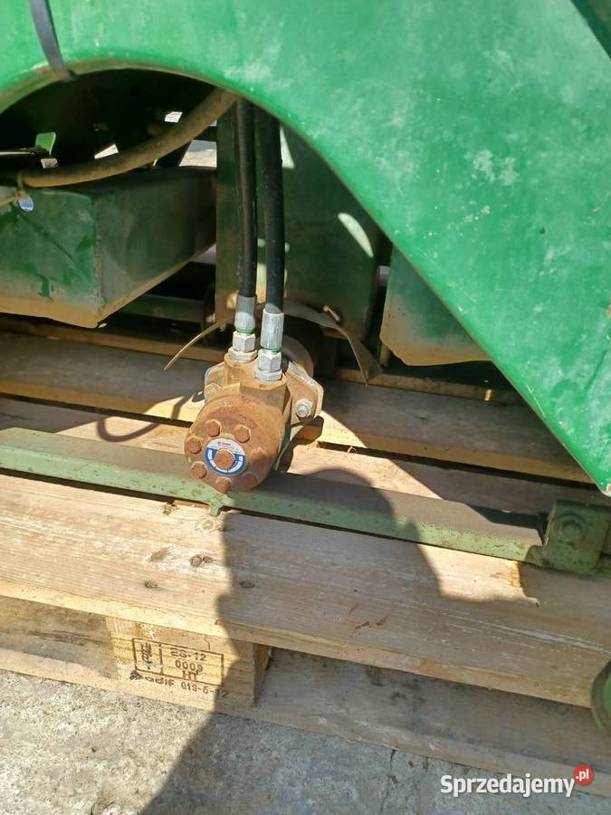 Rozsiewczacz nawozu AMAZONE 1000L nieuszkodzony warmińsko-mazurskie Mroczno