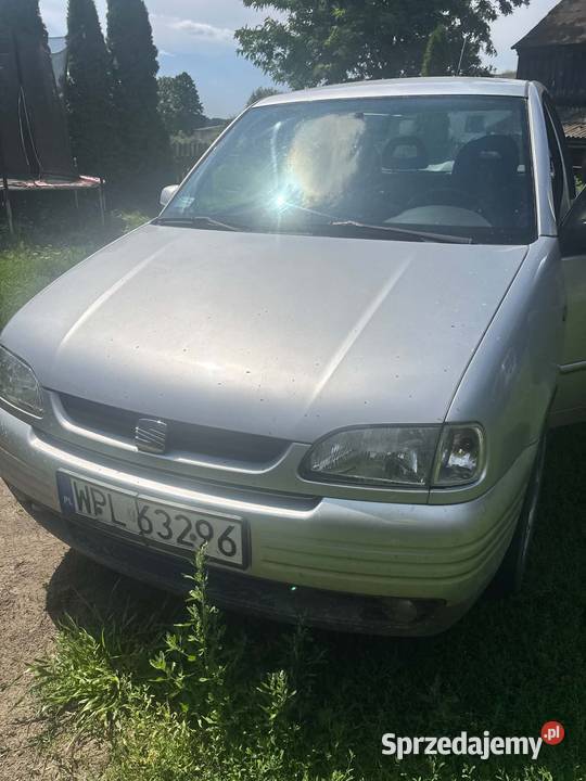 Syndyk sprzeda samochód osobowy Seat Arosa 10 Samochody osobowe