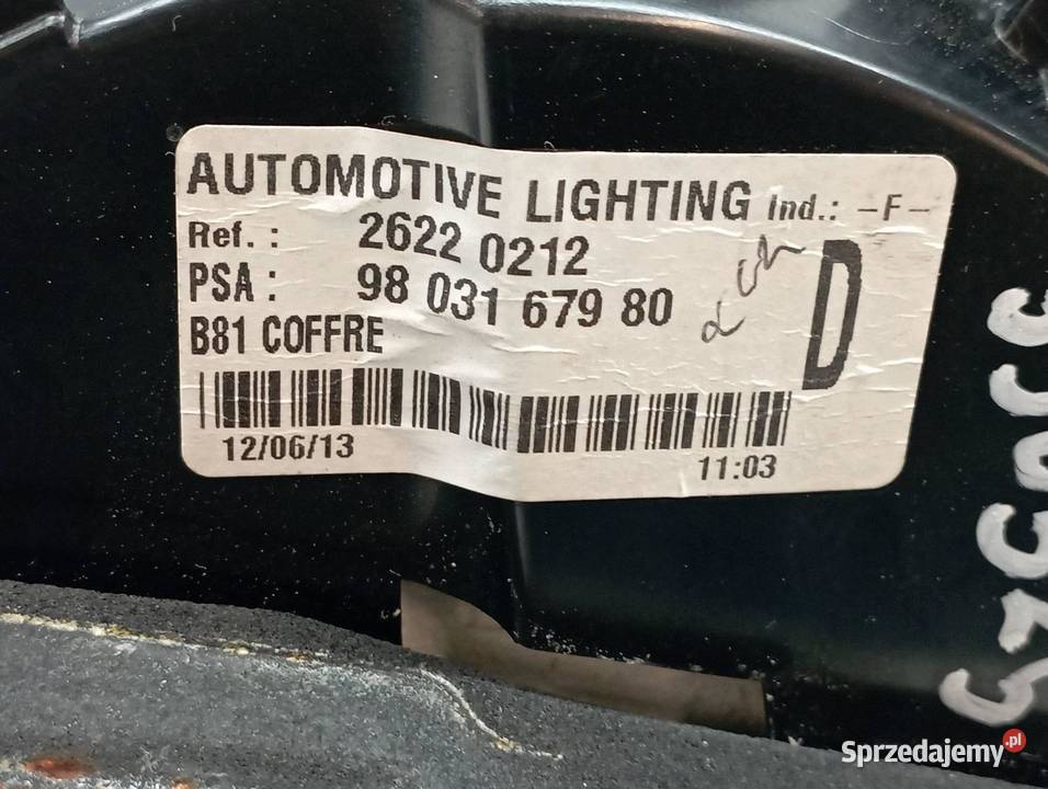LAMPA TYŁ W KLAPĘ PRAWA 9803167980 Citroen DS5 I