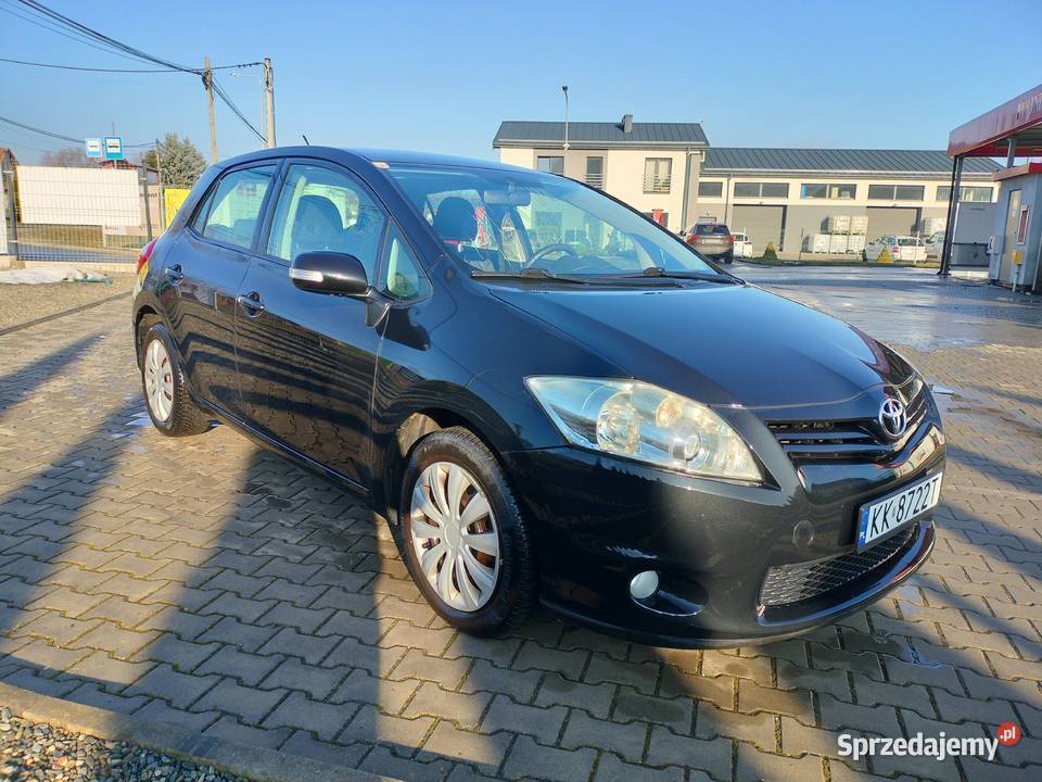 Toyota Auris 133 benzyna bezwypadkowa zadbana