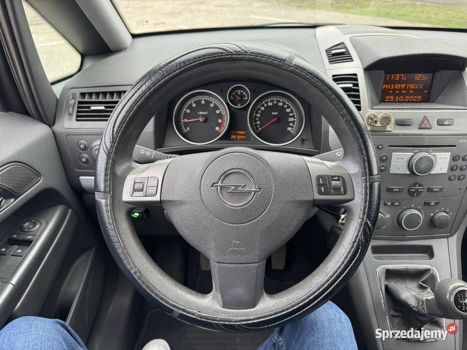 Opel Zafira 18 BENZYNAGAZ 7 OSOBOWA Klimatyzacja Zafira Konin