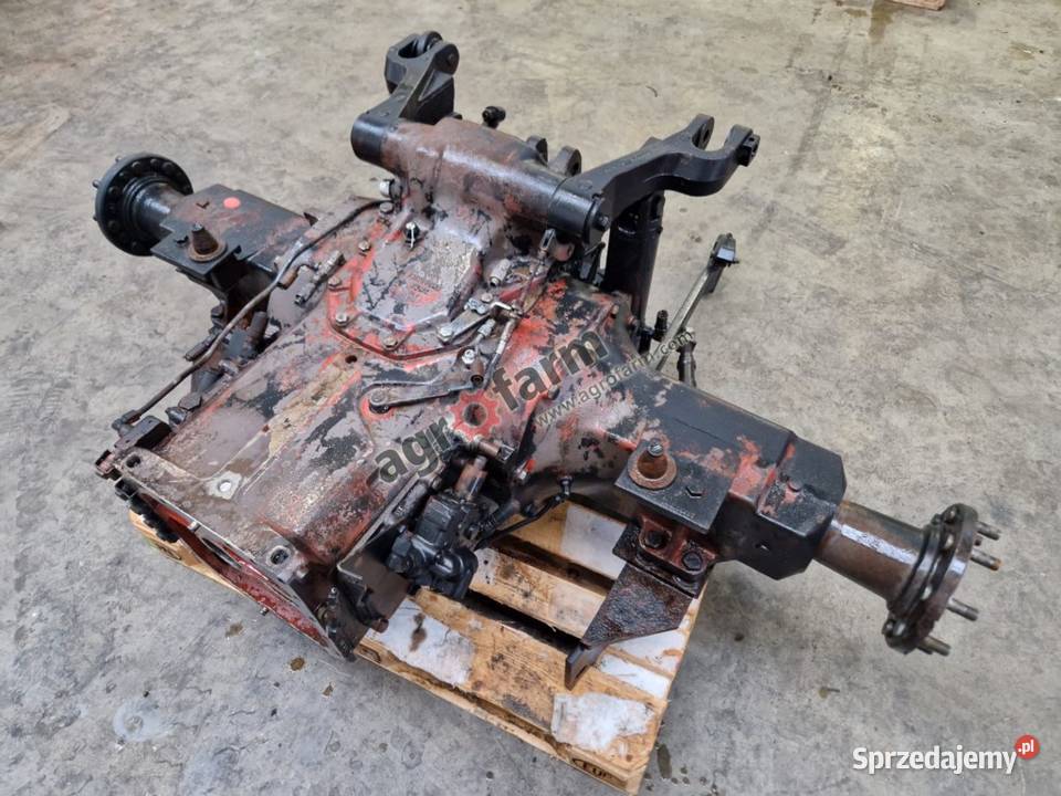 Tylny most Massey Ferguson 6180 Byków