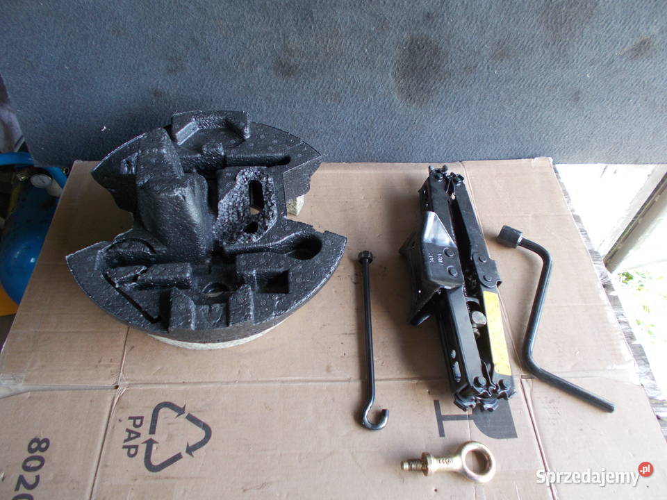 citroen c5 30 v6 02r lewarek klucz ucho do osobowe Części samochodowe Zamość