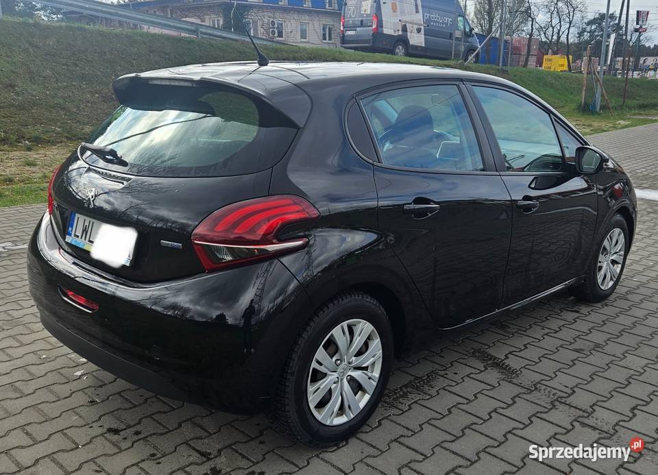 Peugeot 208 AdBlue sprzedam sprowadzony 208 mazowieckie Wiązowna