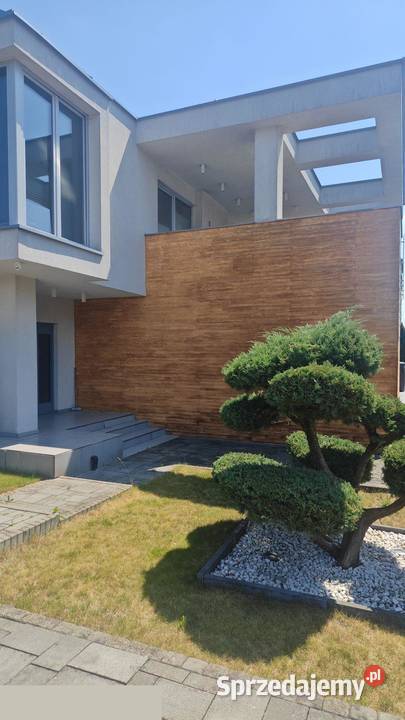 Sprzedam Nowoczesny Dom wolnostojący z garażem i balkon Kostomłoty Pierwsze
