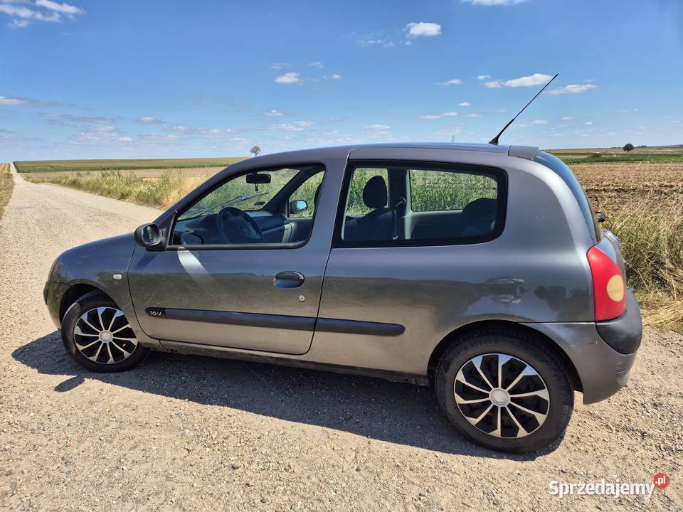 RENAULT CLIO 2002 r 207 453 PRZEBIEGU 3500 Lubsza