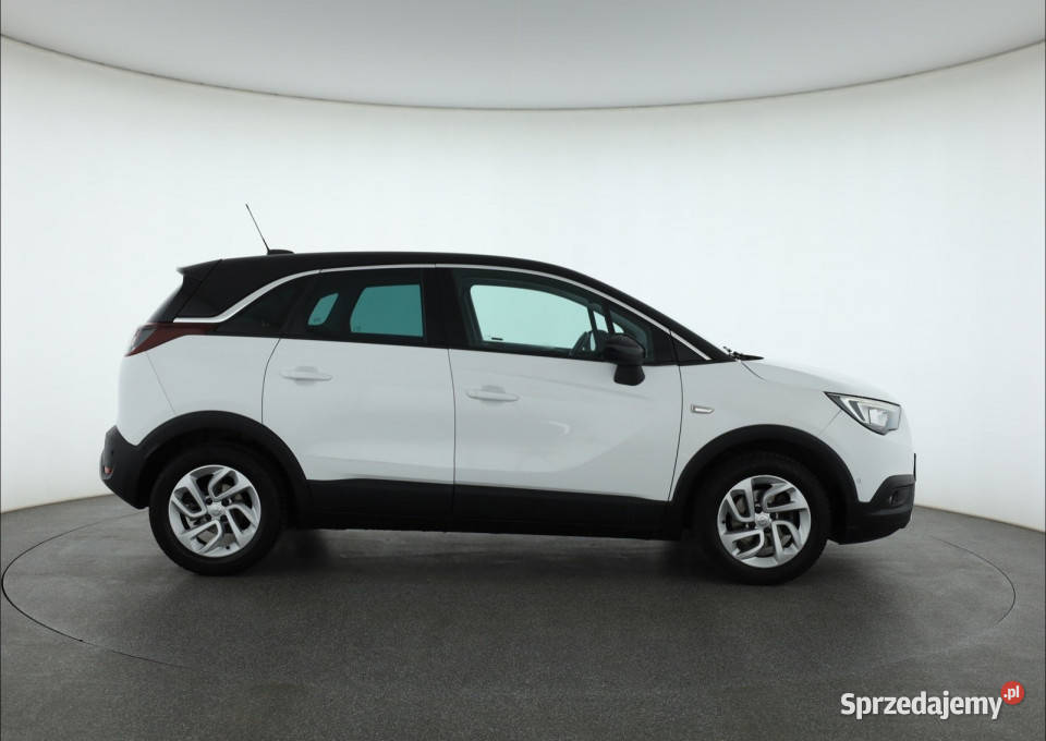 Opel Crossland 12 Turbo wielofunkcyjna kierownica Samochody osobowe sprzedam