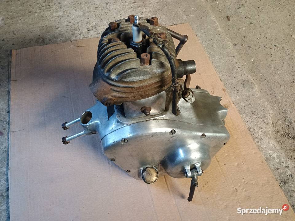 Motobecane AB1 BJ 4 takt 1937r silnik zabytkowy Silniki Kurzętnik