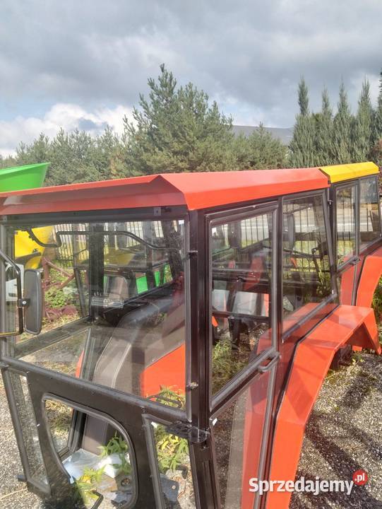 Kabina C330 i 360 bez błotnika Pozostałe Miechów