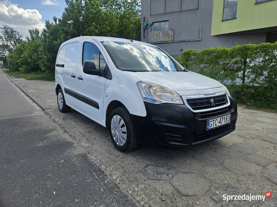 Peugeot Partner 201718 faktura VAT pełny VAT Peugeot Warszawa