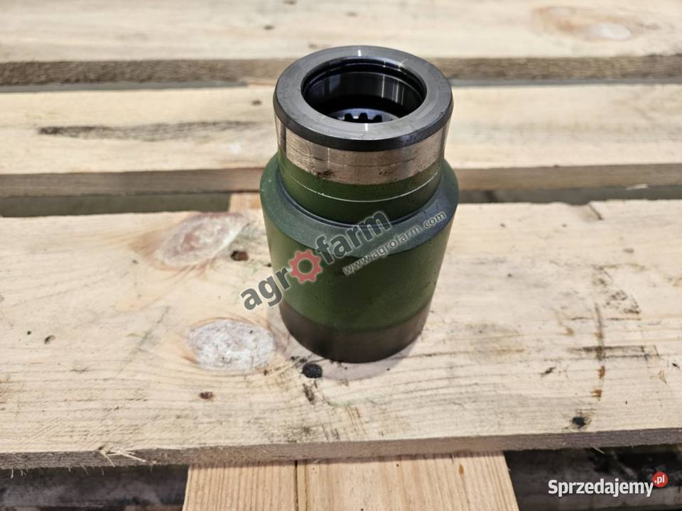 Tuleja FWD John Deere 6155M 6135R 6140M 6145M Byków