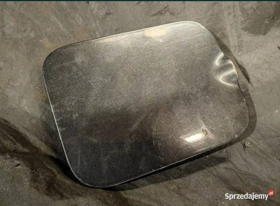 Klapka wlewu paliwa BMW e32 Żory sprzedam