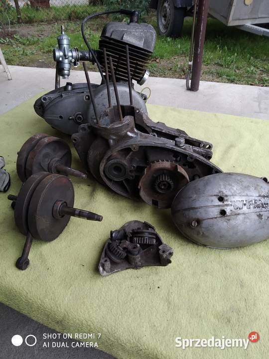 Silnik WSK 125 i części Silniki i osprzęt Łańcut