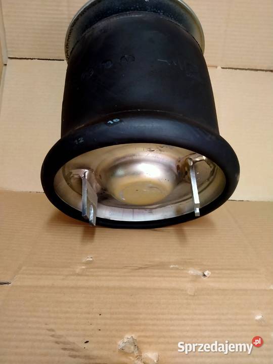 IVECO PODUSZKA ZAWIESZENIA 500378267 NOWA Kargowa