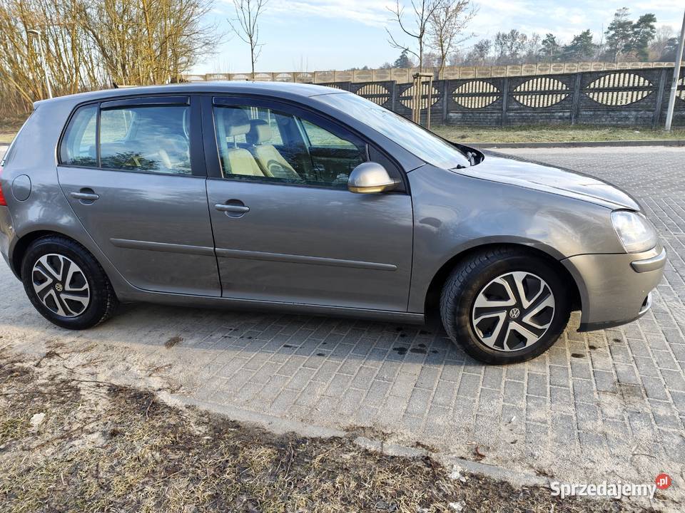 Golf V 140KM Biedrusko